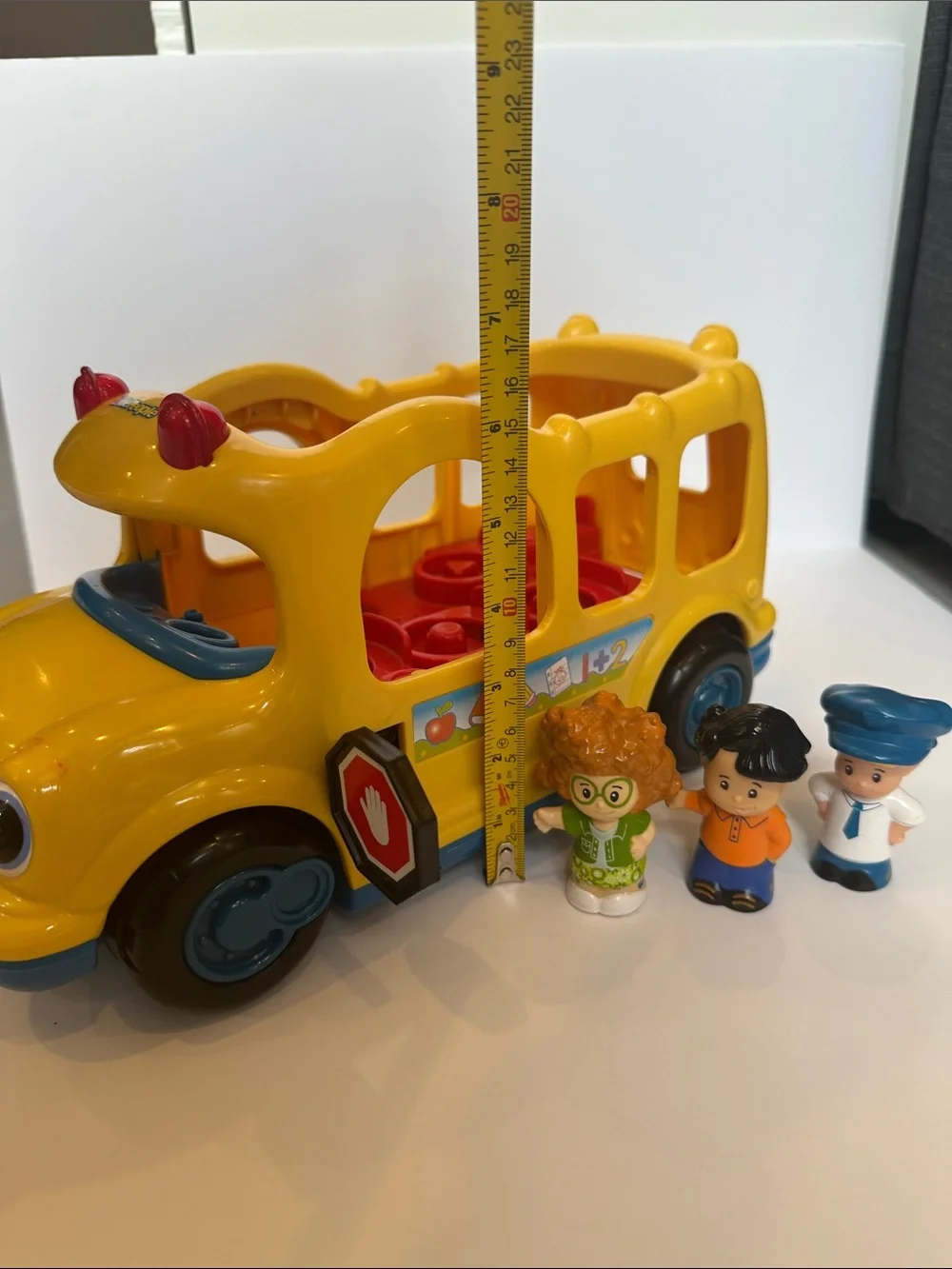 Fisher-Price LittlePeople Talking School Bus Toy with Red Lights and Blue Trim